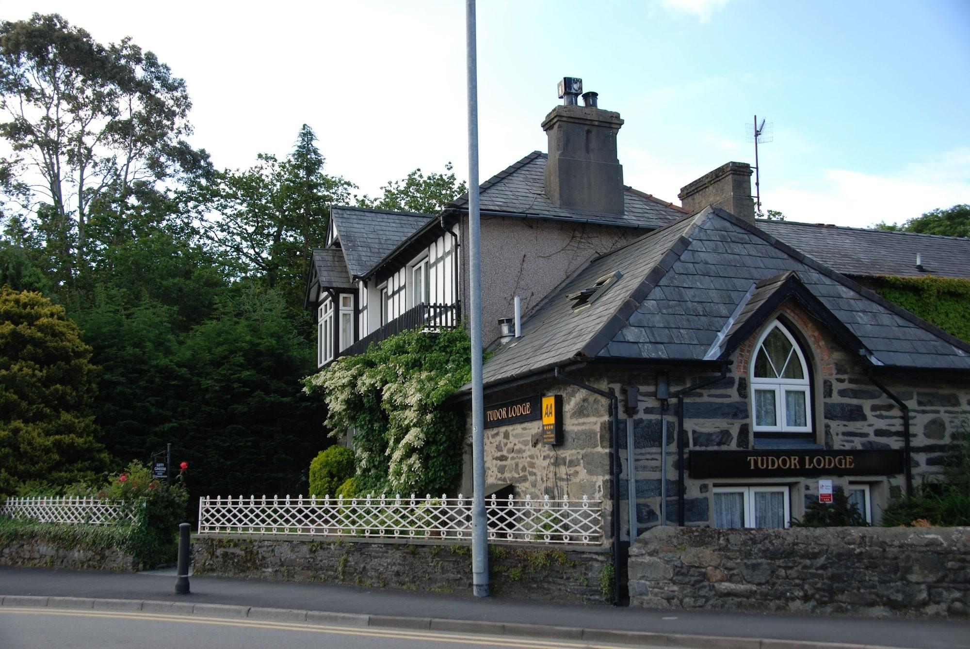 Tudor Lodge Porthmadog Dış mekan fotoğraf