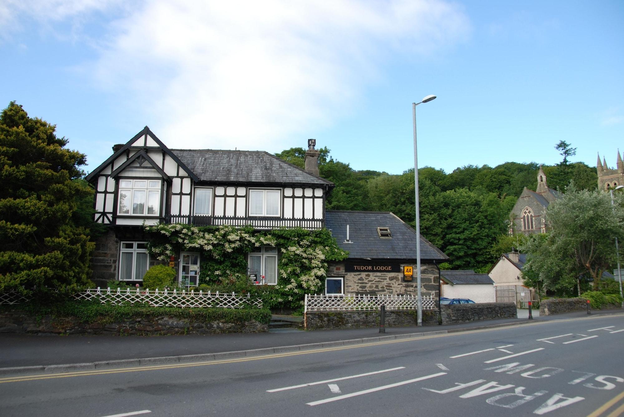 Tudor Lodge Porthmadog Dış mekan fotoğraf