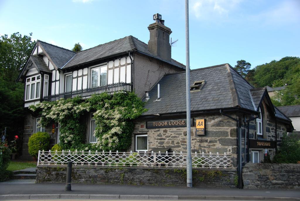 Tudor Lodge Porthmadog Dış mekan fotoğraf